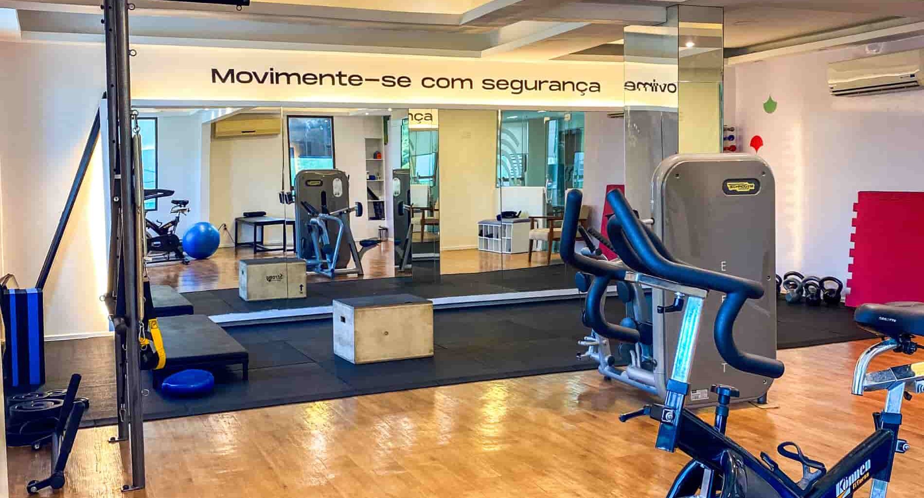 foto de fisioterapia para coluna vertebral