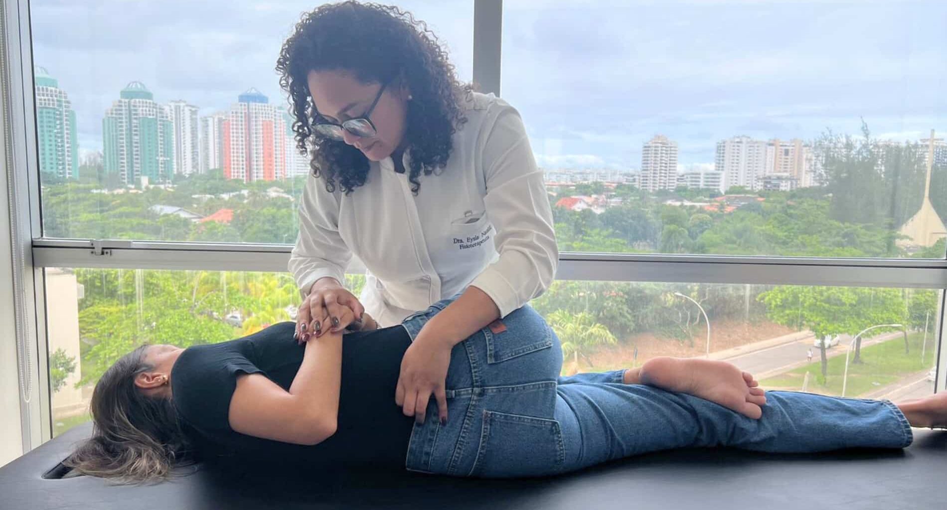 foto de fisioterapia para coluna vertebral