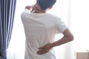 A espondiloartrose anquilosante é uma doença inflamatória que afeta a coluna vertebral e as grandes articulações.