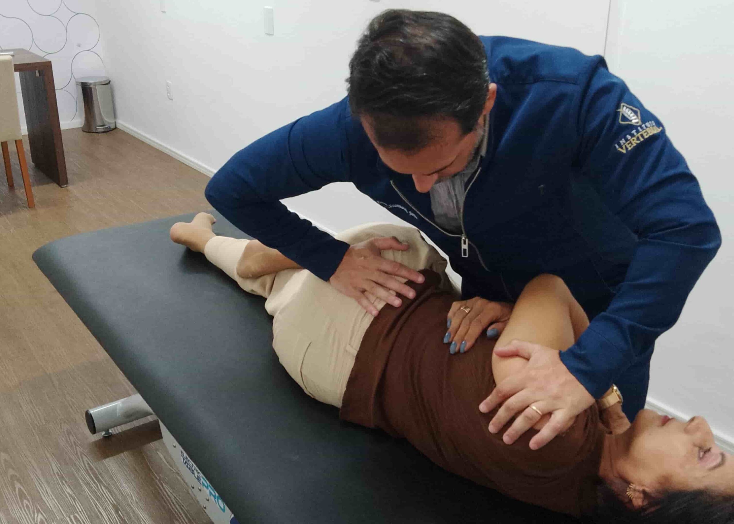 foto de especialista em coluna