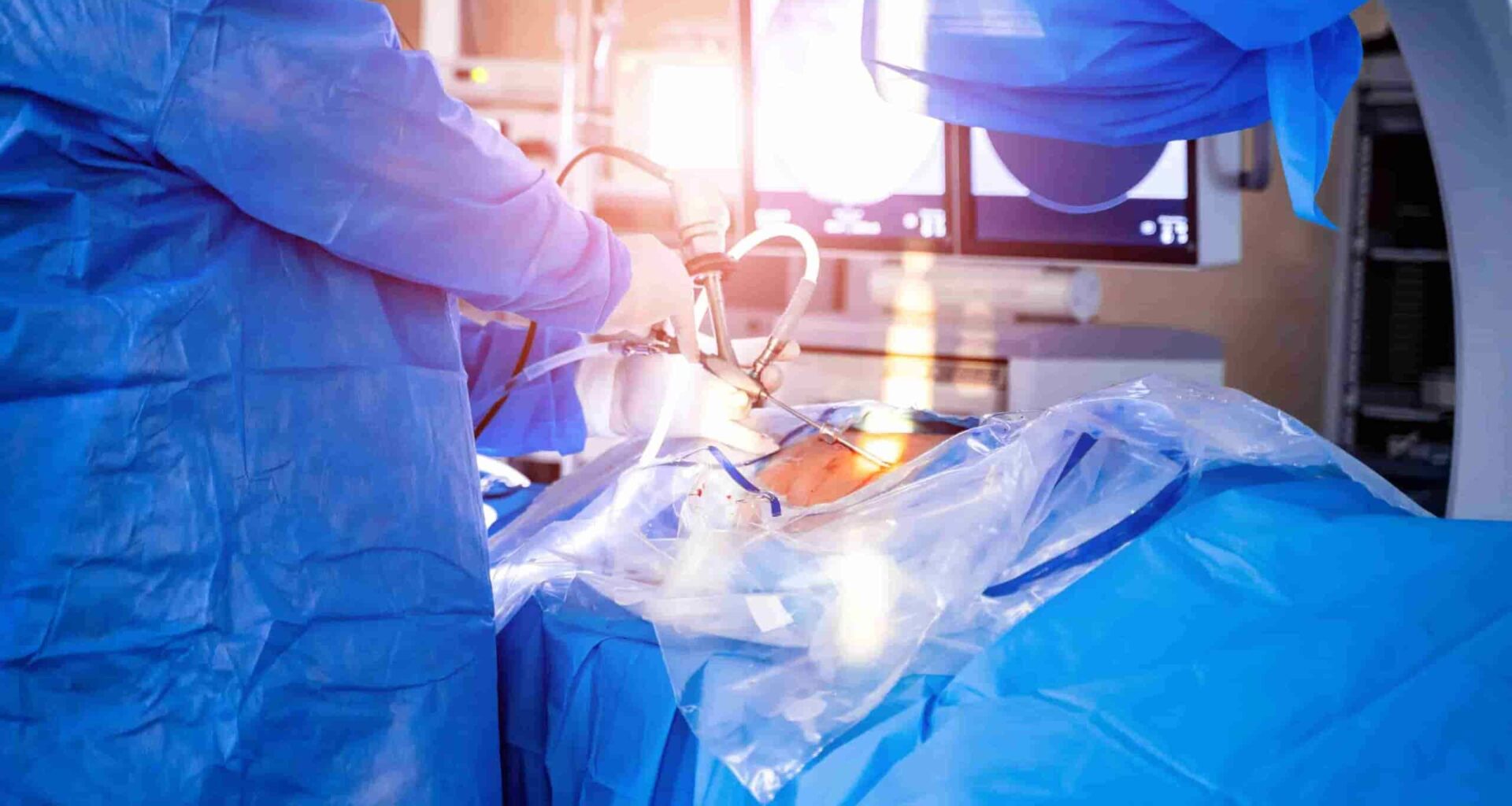 foto de cirurgia na coluna