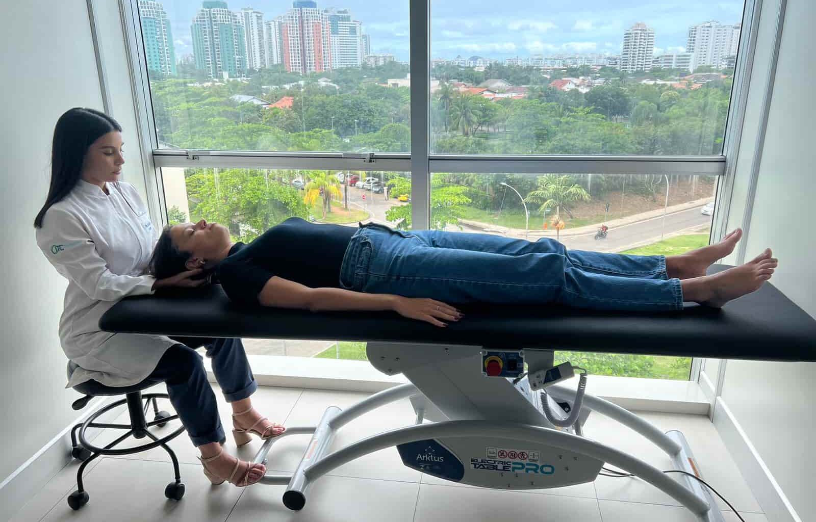 foto de clínica especialista em coluna