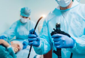 foto de endoscopia de coluna