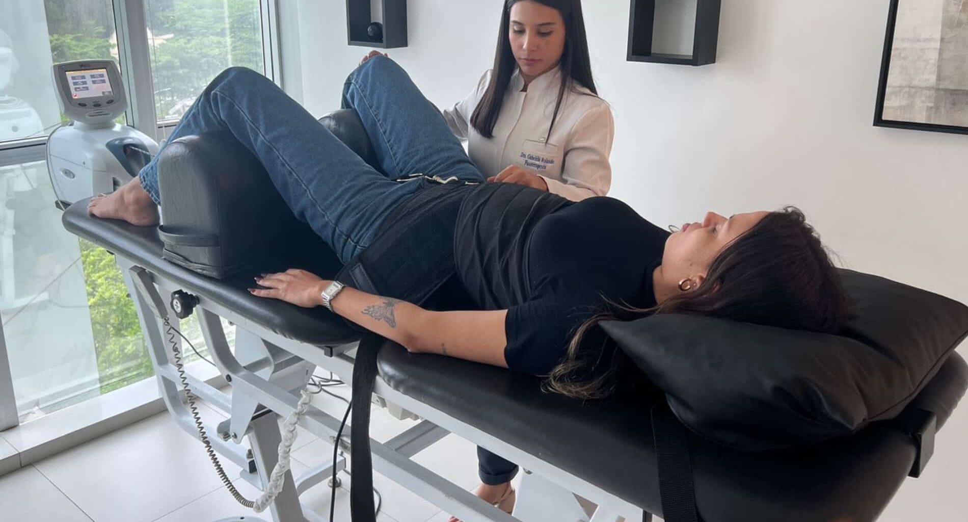 foto de fisioterapia na coluna