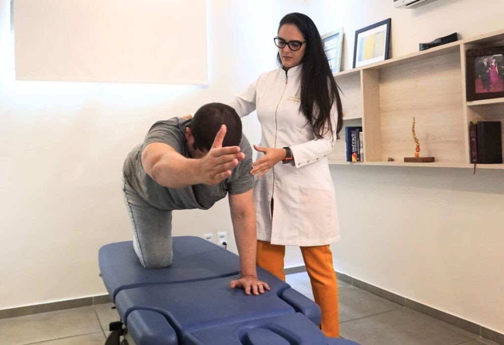 foto de fisioterapia na coluna