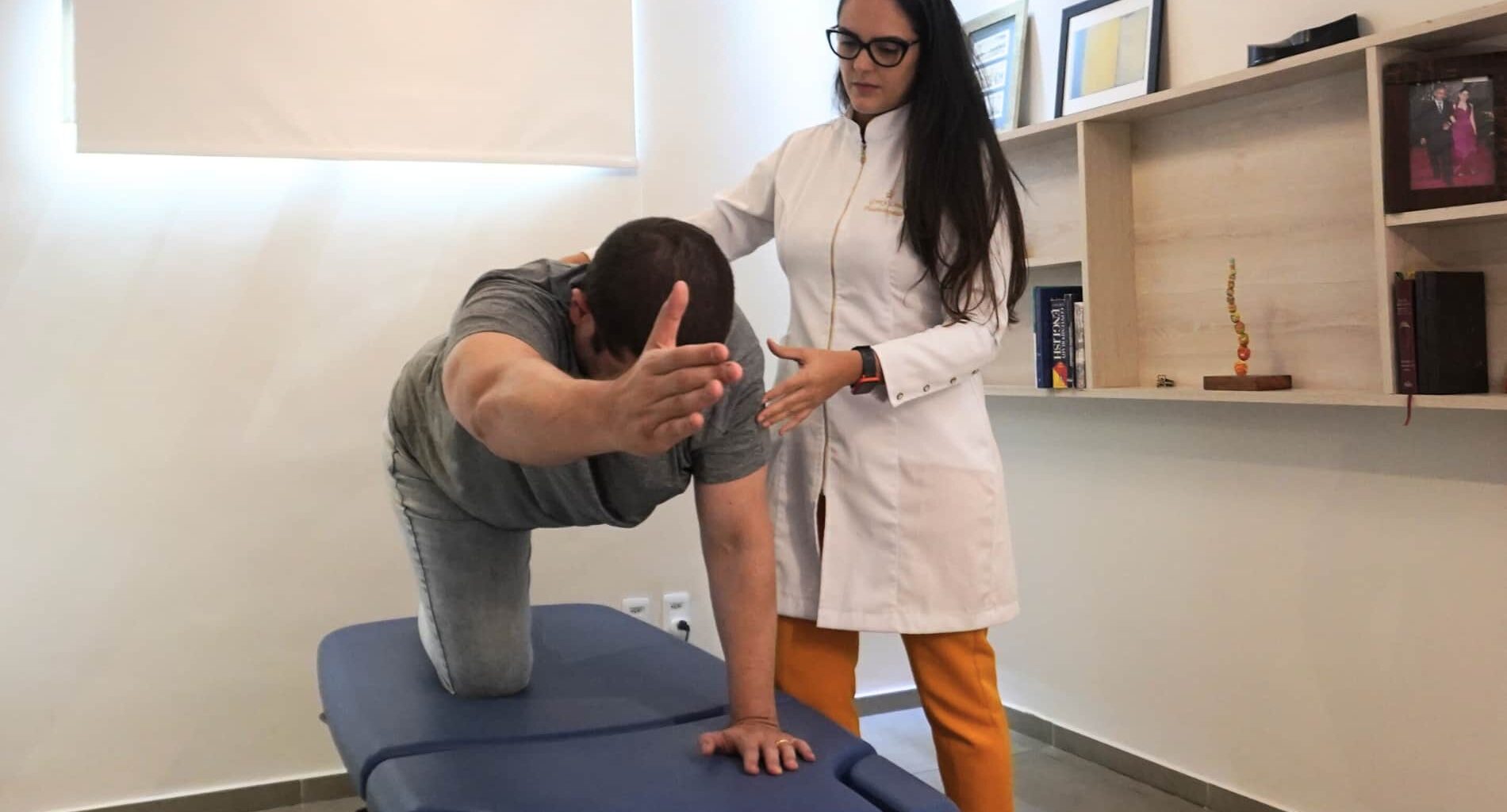 foto de fisioterapia para coluna