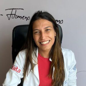 Thalita de Oliveira Mello