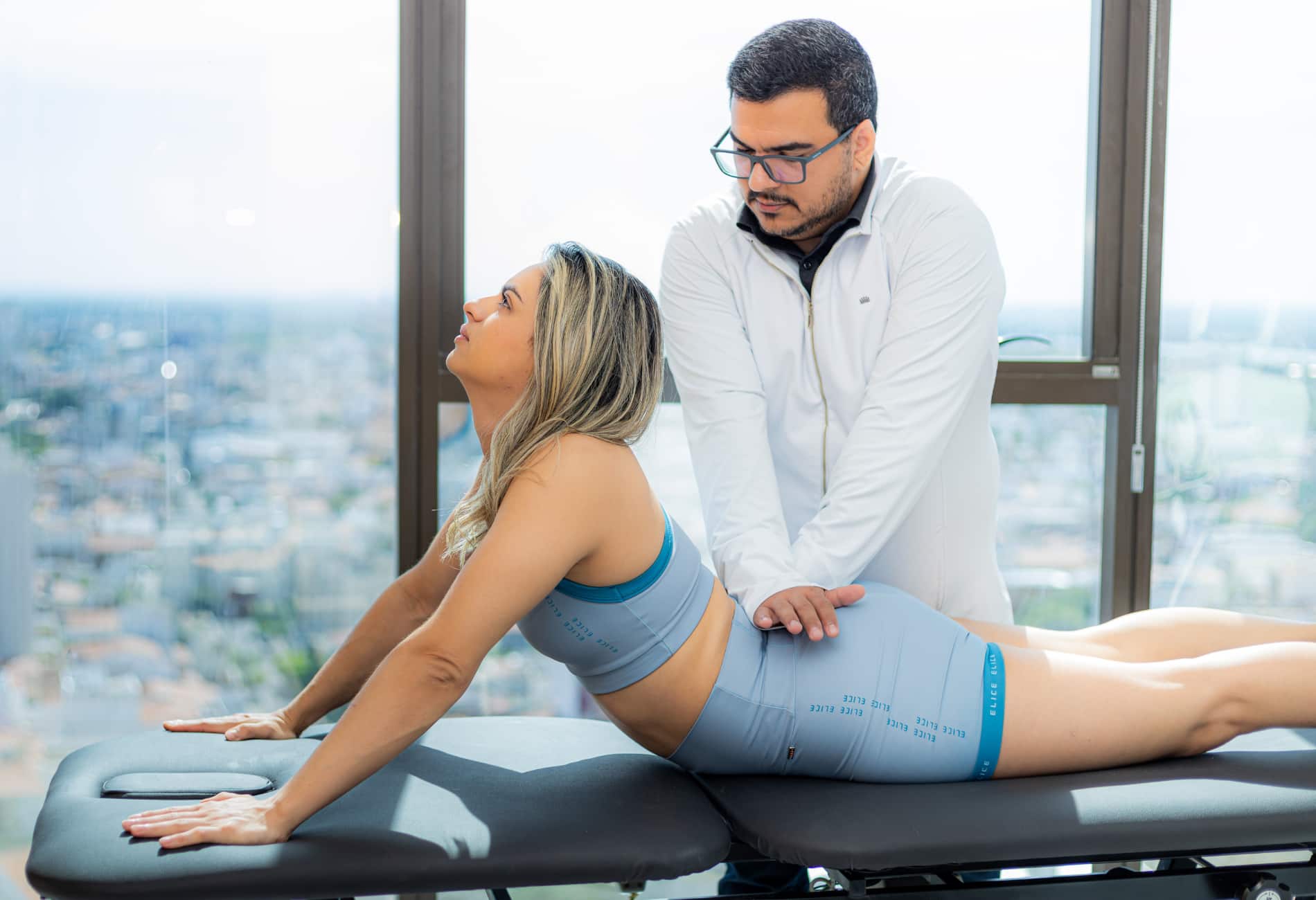 foto de como o itc vertebral trata a coluna